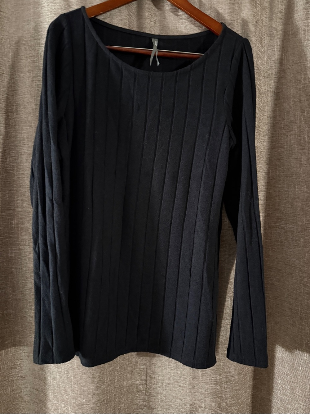 Anthropologie Black Ribbed Scoop Neck Long Sleeve Sweater